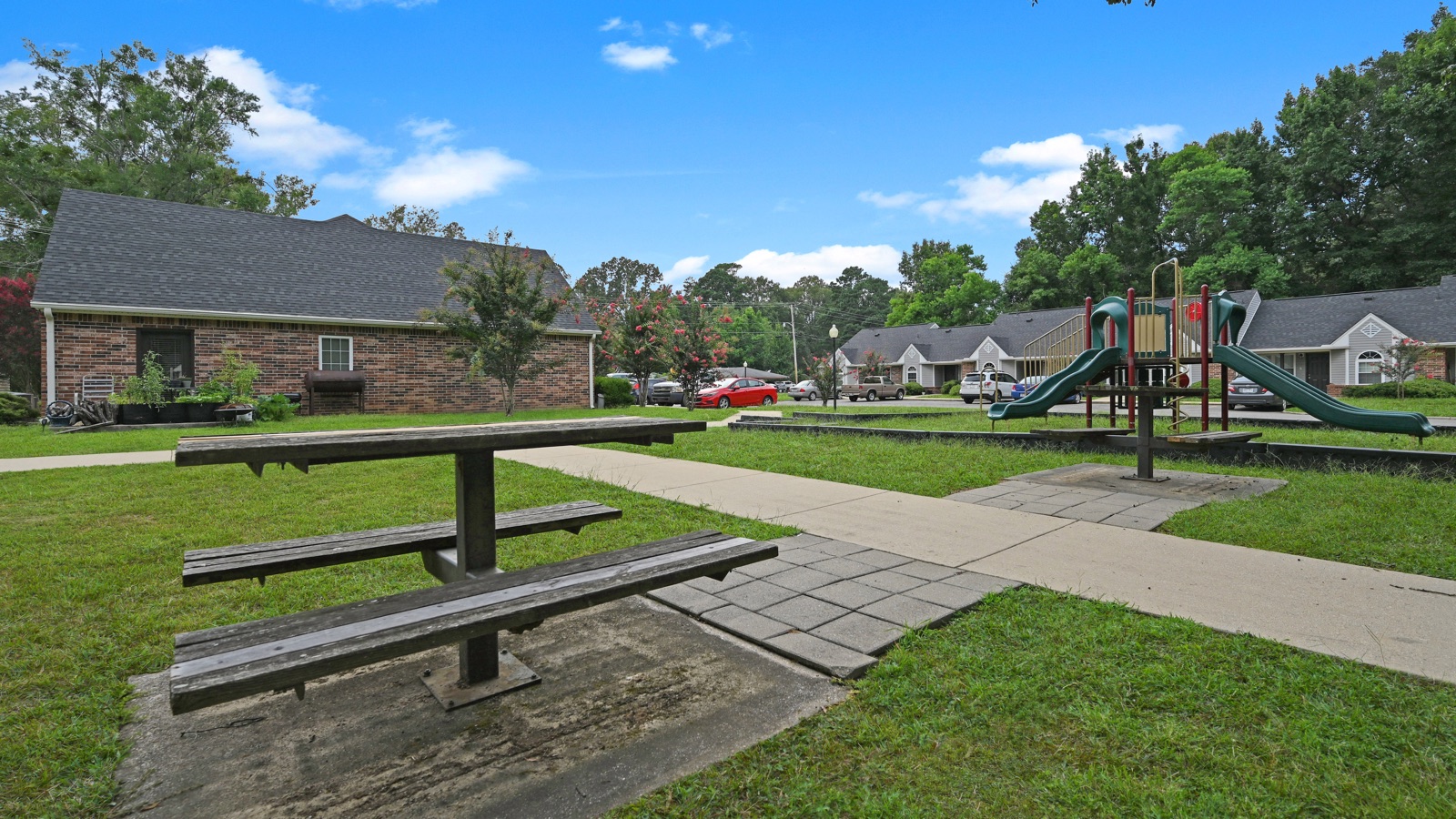 Deer Run Apartments playground